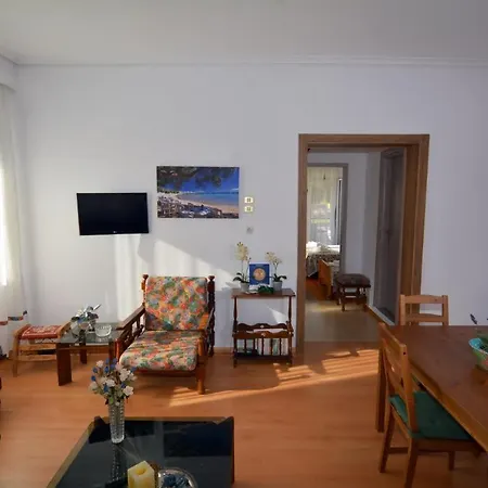 Seaside Summer Retreat-fully Equipped * Leptokarya (Pieria)